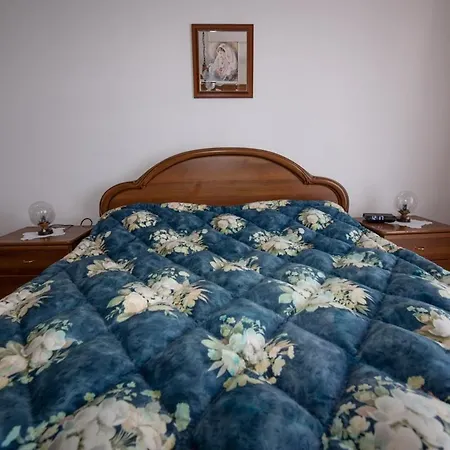 Elvis アパート *